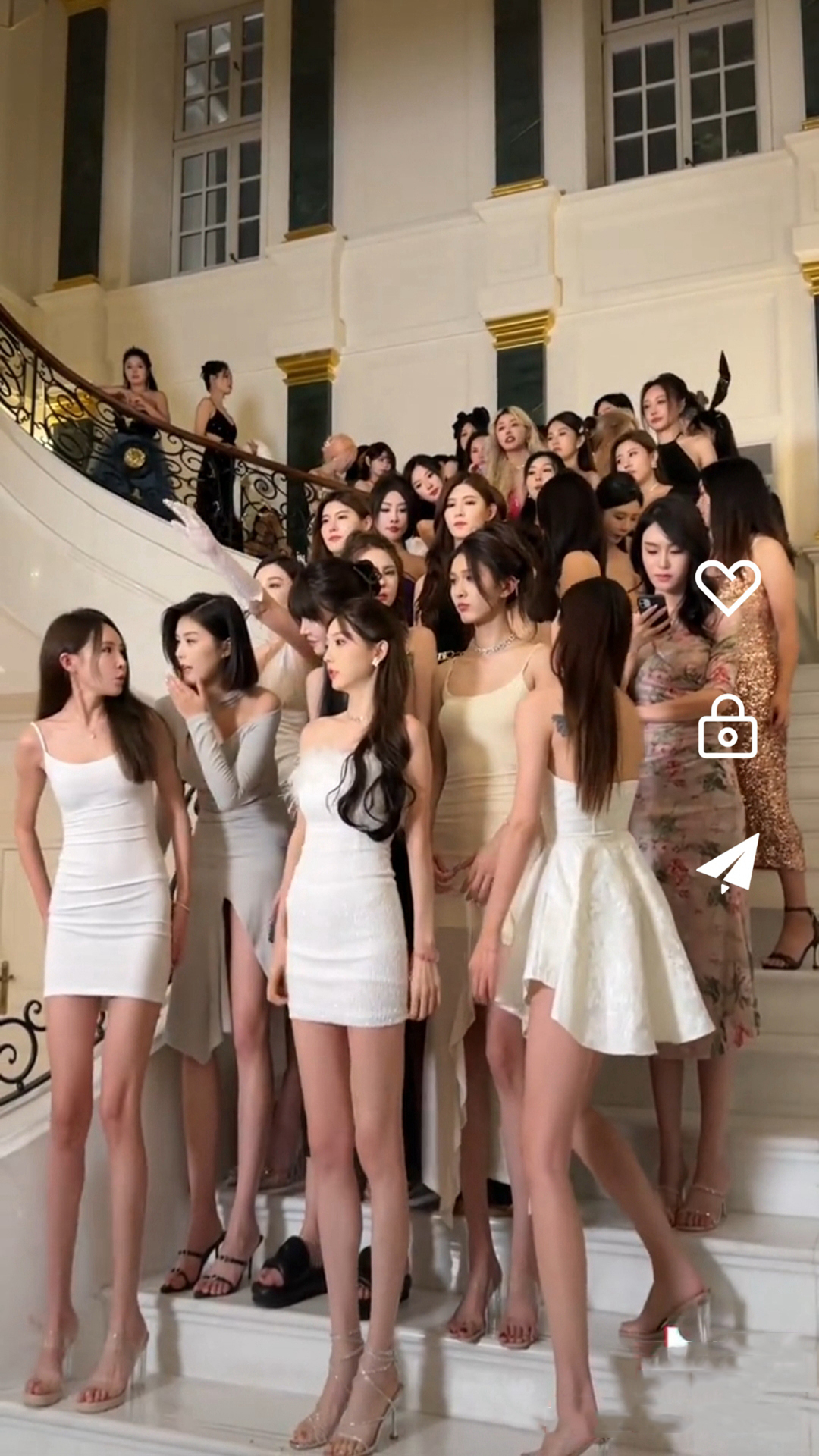 萱子 玩物直播回放截图